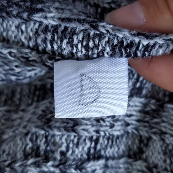 Style & Co (Petite Large Light gray, black, silver cover up) - Picture 8 of 8